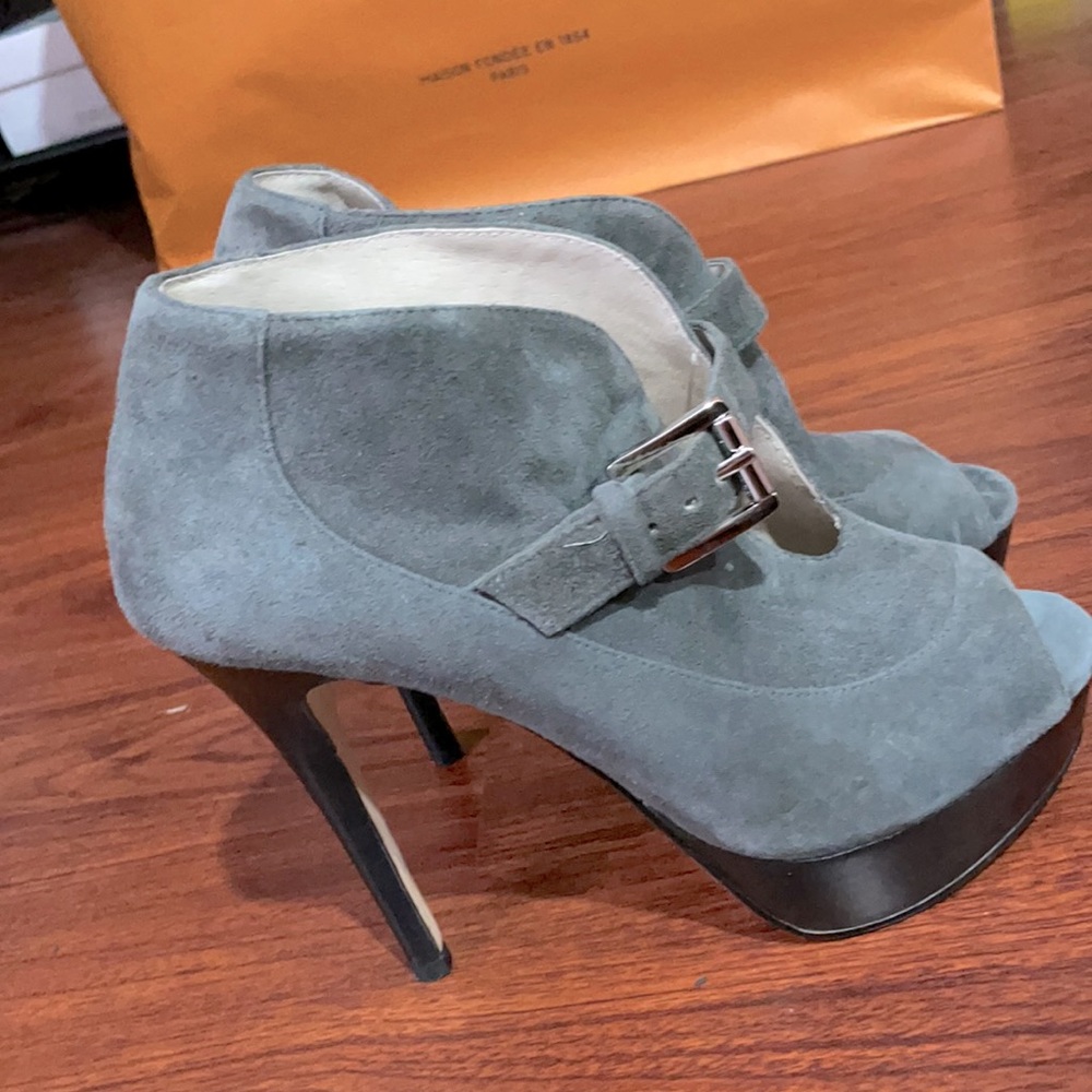 High heel shoes.
